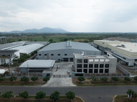 NHÀ MÁY SẢN XUẤT SẢN PHẨM KIM LOẠI