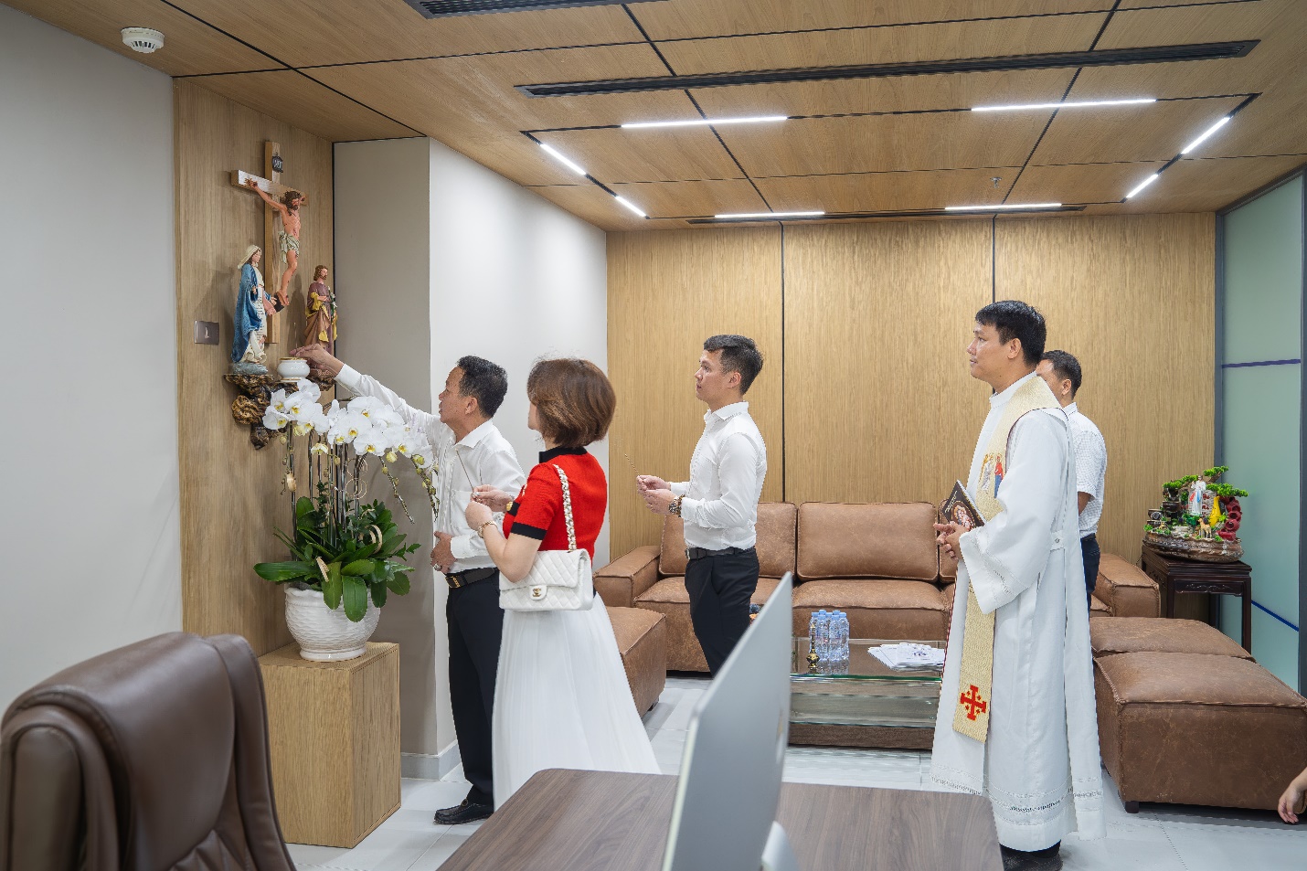 HONG TIN 新办公室开业典礼